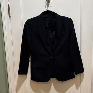 J Crew Super 120’s Navy pinstripes single button blazer size 2